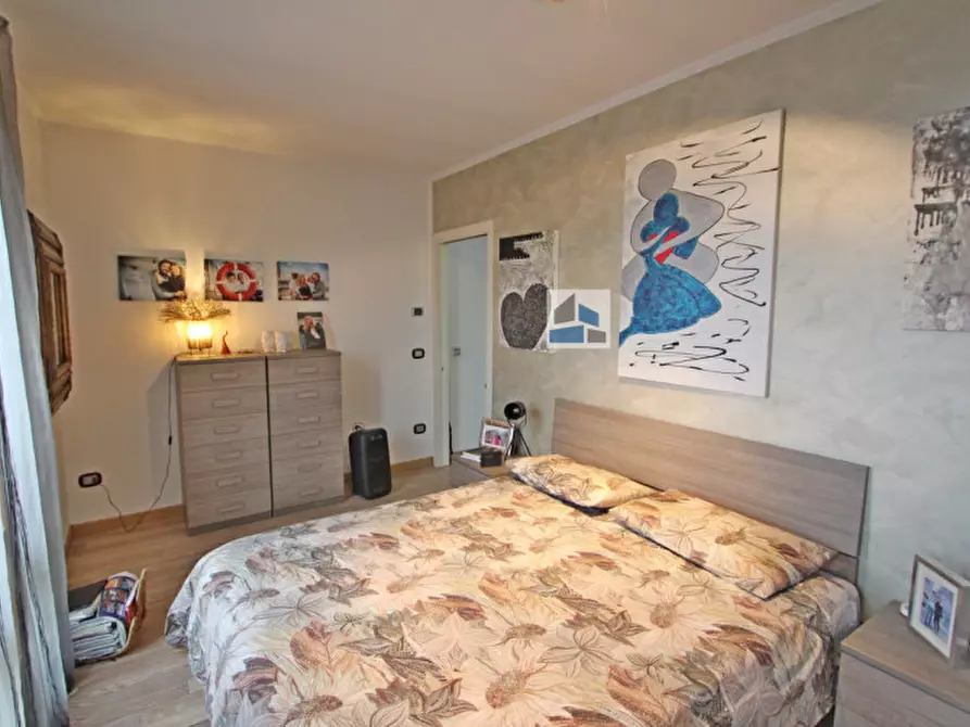 Immagine 11 di Casa bifamiliare in vendita  in Via Montessori a Venezia