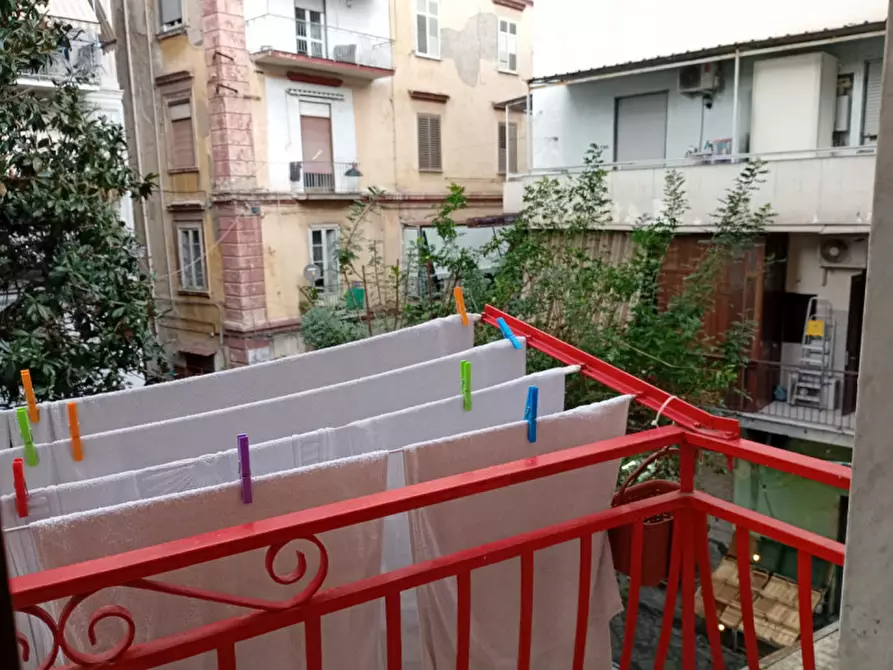Immagine 16 di Appartamento in affitto  in vico Tarallari 6 a Napoli