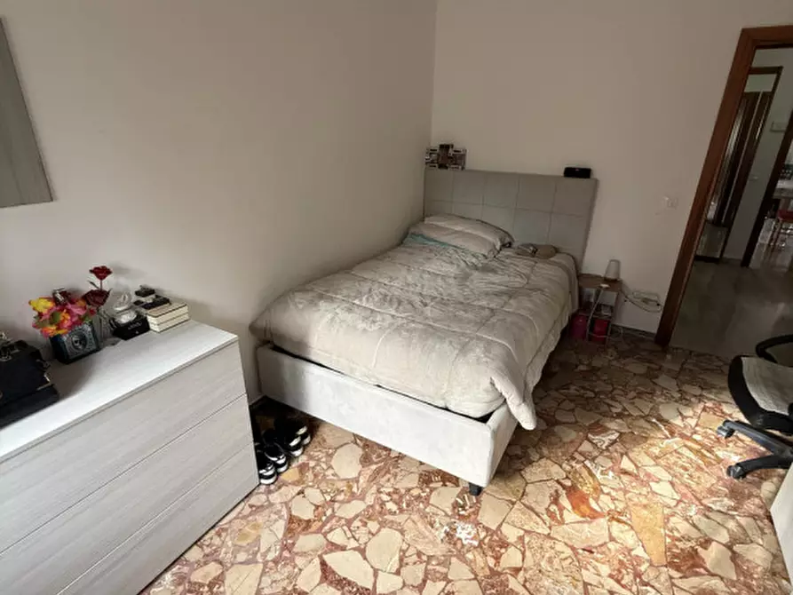 Immagine 13 di Appartamento in vendita  in Via Bissuola a Venezia