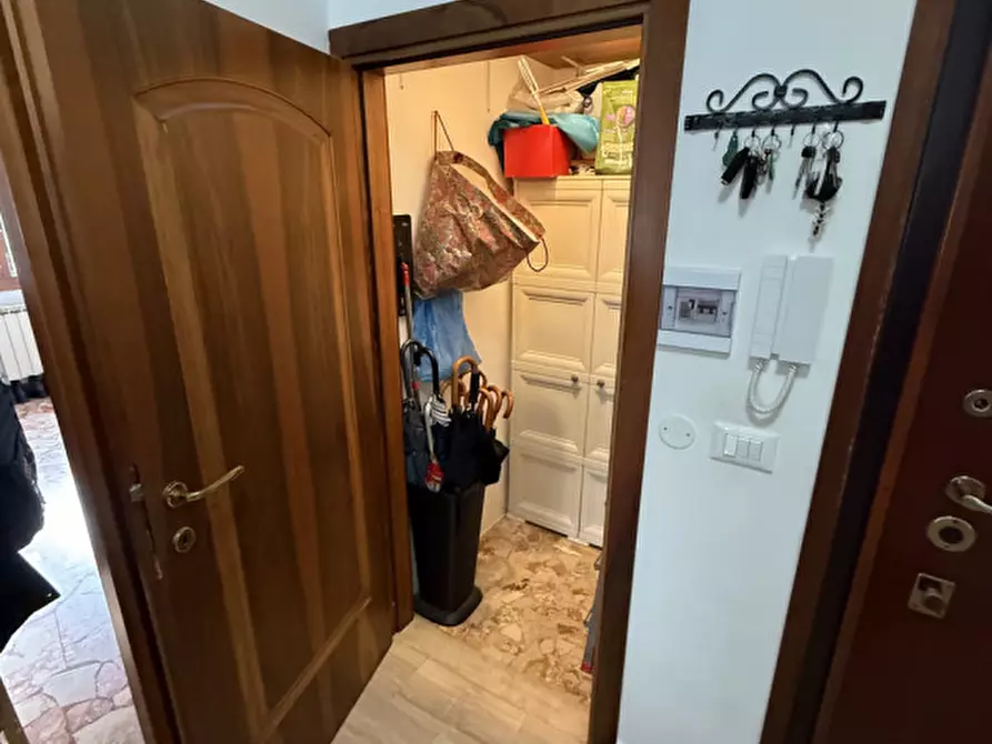 Immagine 14 di Appartamento in vendita  in Via Bissuola a Venezia