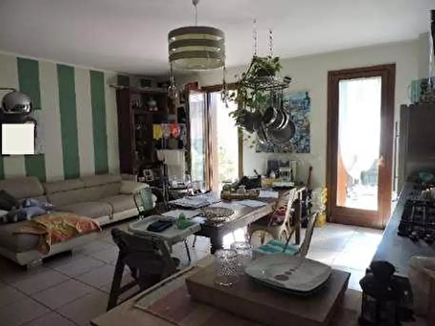 Immagine 7 di Appartamento in vendita  in Piazza Alcide De Gasperi 30/b a San Giovanni Lupatoto