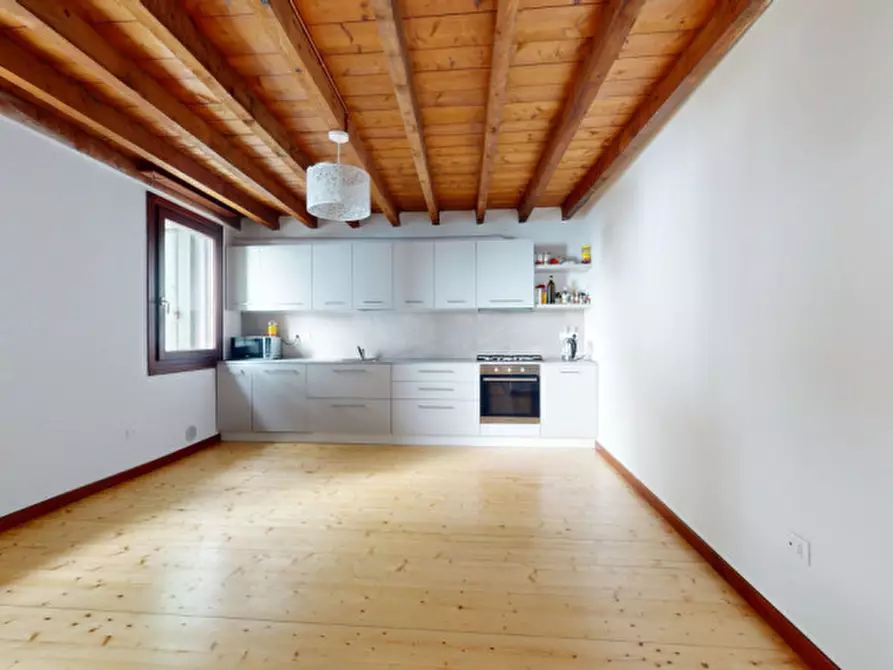 Immagine 5 di Casa bifamiliare in affitto  in Via Pozzetto a Creazzo