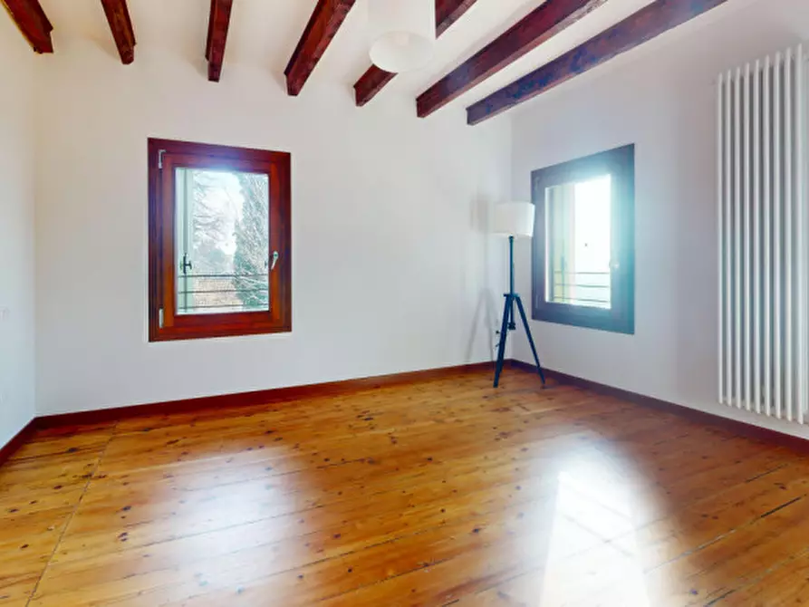 Immagine 21 di Casa bifamiliare in affitto  in Via Pozzetto a Creazzo