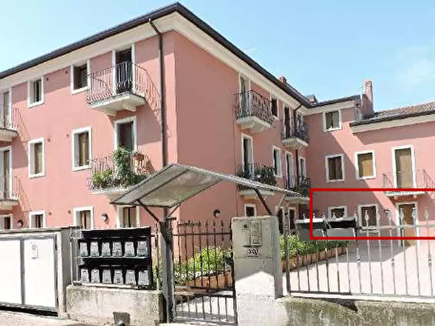 Immagine 1 di Appartamento in vendita  in Piazza Alcide De Gasperi 30/b a San Giovanni Lupatoto