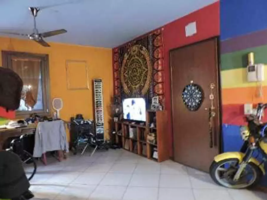 Immagine 6 di Appartamento in vendita  in Piazza Alcide De Gasperi 30/b a San Giovanni Lupatoto