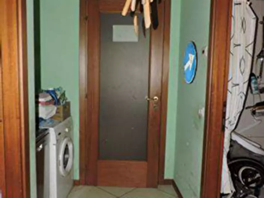 Immagine 10 di Appartamento in vendita  in Piazza Alcide De Gasperi 30/b a San Giovanni Lupatoto