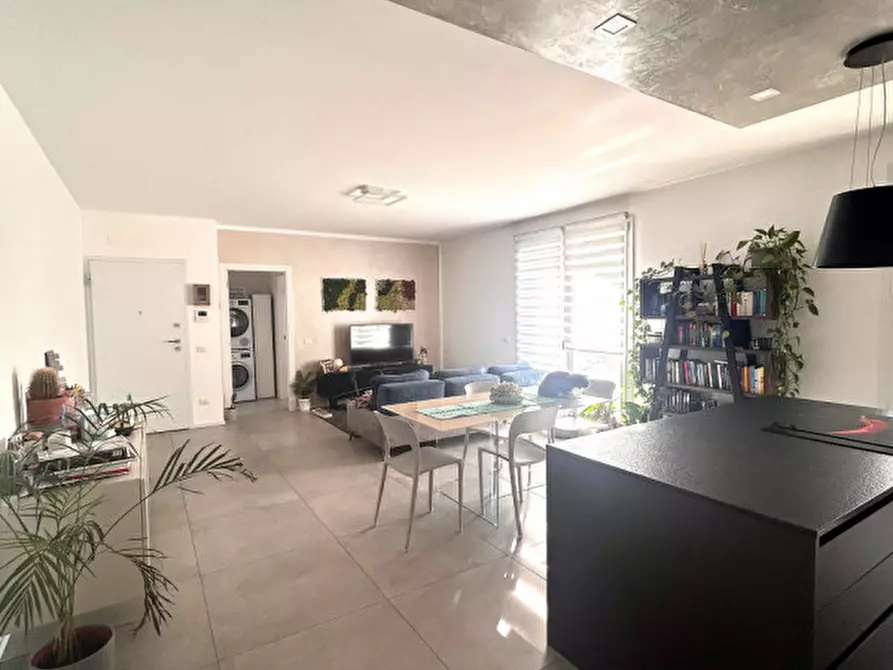 Immagine 1 di Appartamento in vendita  in Viale della Memoria a Veggiano
