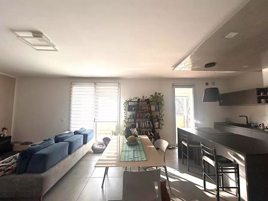 Immagine 2 di Appartamento in vendita  in Viale della Memoria a Veggiano