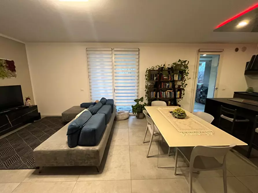 Immagine 4 di Appartamento in vendita  in Viale della Memoria a Veggiano