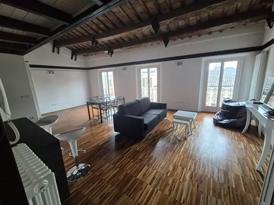 Immagine 2 di Appartamento in vendita  a Cesena