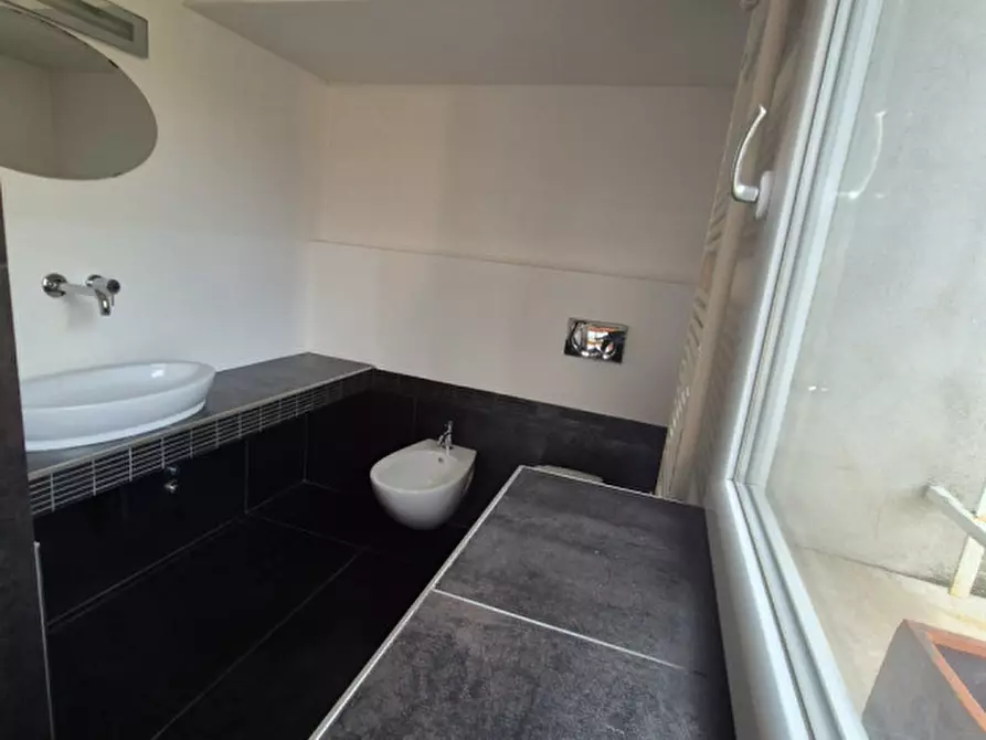 Immagine 3 di Appartamento in vendita  a Cesena