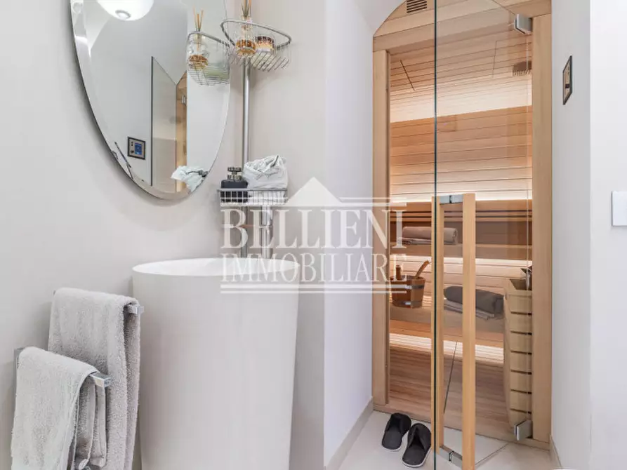 Immagine 18 di Palazzo in vendita  in Contra' San Rocco a Vicenza