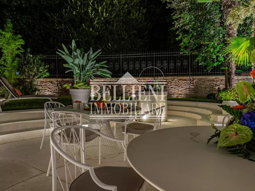 Immagine 27 di Palazzo in vendita  in Contra' San Rocco a Vicenza