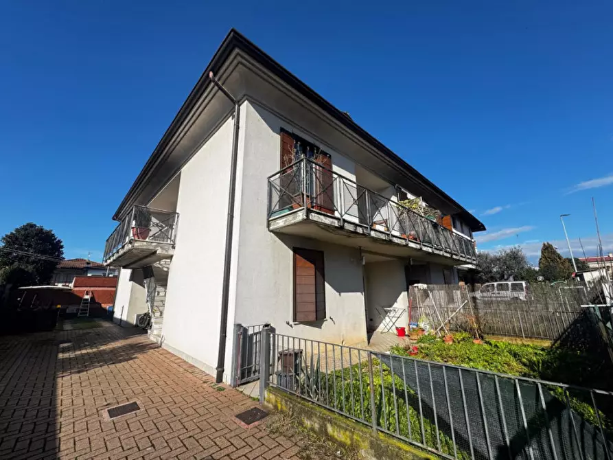 Immagine 2 di Appartamento in vendita  in Via Michelangelo a Castel Mella