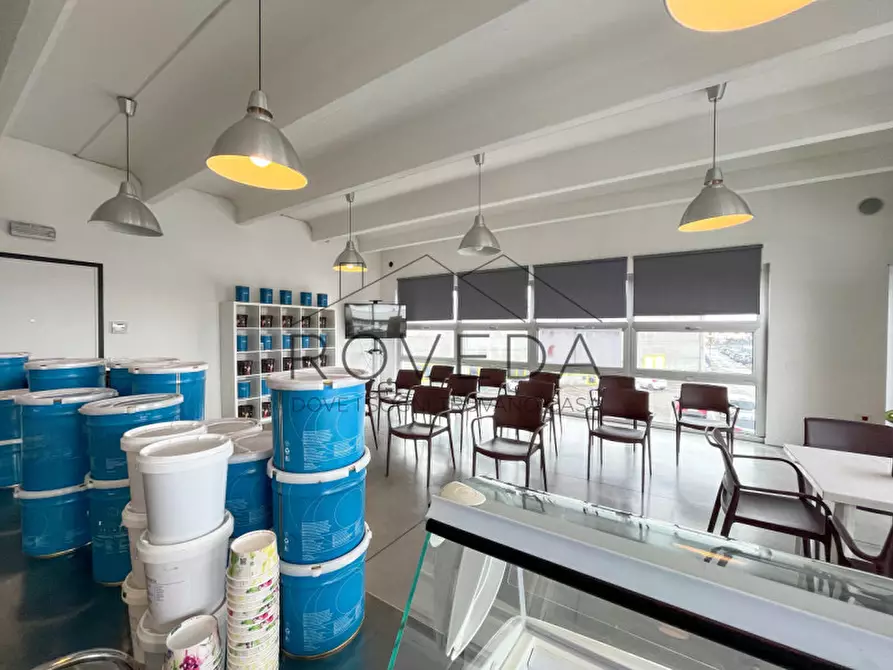 Immagine 4 di Ufficio in vendita  in VIA INDUSTRIA a Quinto Di Treviso