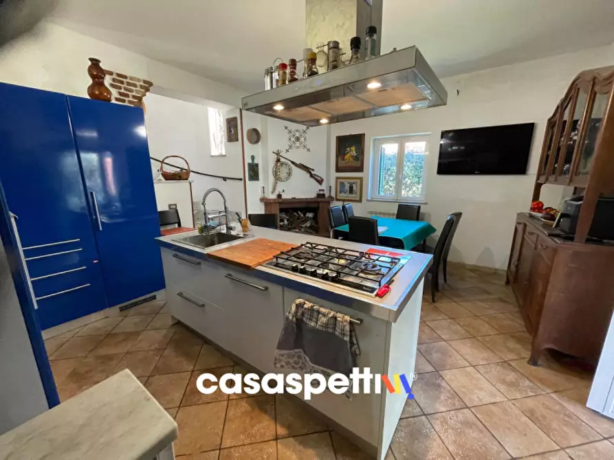 Immagine 8 di Villa in vendita  in Via Due Pini, 84 a Anzio