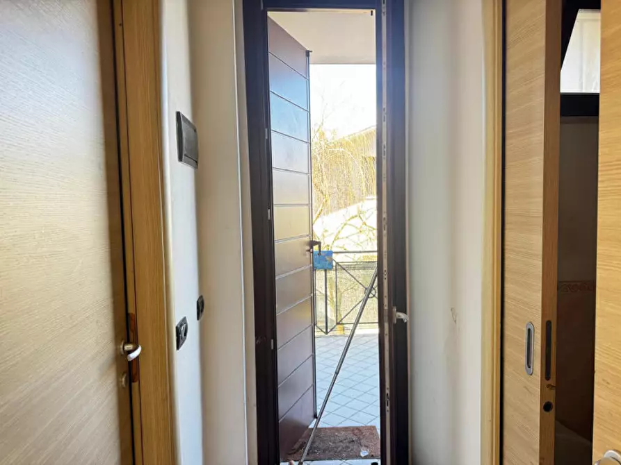 Immagine 3 di Appartamento in vendita  in Via Michelangelo Buonarroti a Castel Mella