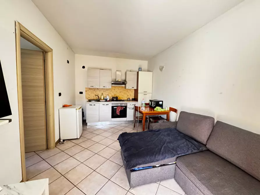 Immagine 4 di Appartamento in vendita  in Via Michelangelo Buonarroti a Castel Mella