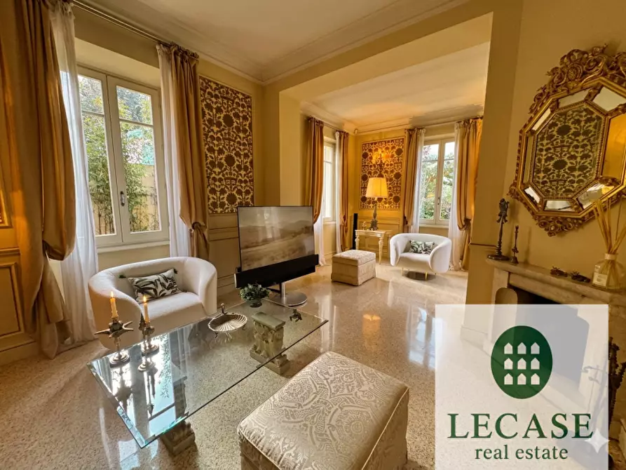 Immagine 3 di Villa in vendita  in Via Cesare Giorgini a Forte Dei Marmi