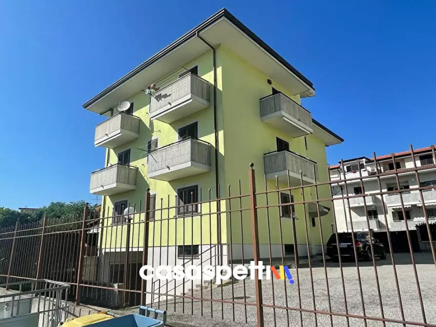 Immagine 4 di Appartamento in vendita  in Via Don Luigi Grieco a Battipaglia