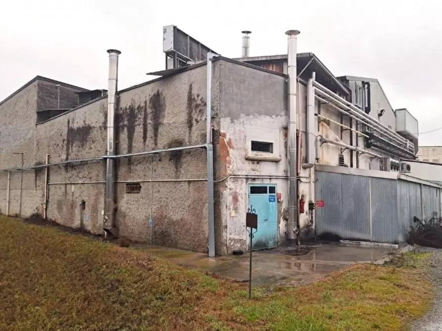 Immagine 1 di Capannone industriale in vendita  in Via del Santuario, 38, Alta Val Tidone PC, Italia a Alta Val Tidone