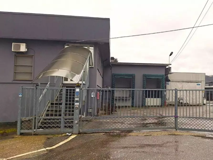Immagine 1 di Capannone industriale in vendita  in Via del Santuario, 38, Alta Val Tidone PC, Italia a Alta Val Tidone