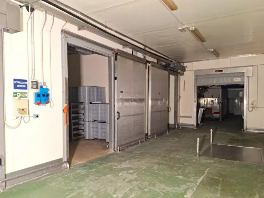 Immagine 2 di Capannone industriale in vendita  in Via del Santuario, 38, Alta Val Tidone PC, Italia a Alta Val Tidone