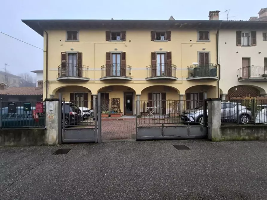 Immagine 1 di Appartamento in vendita  in Viale Amedeo Duca D'Aosta, 43, 24040 Comun Nuovo BG, Italia a Comun Nuovo