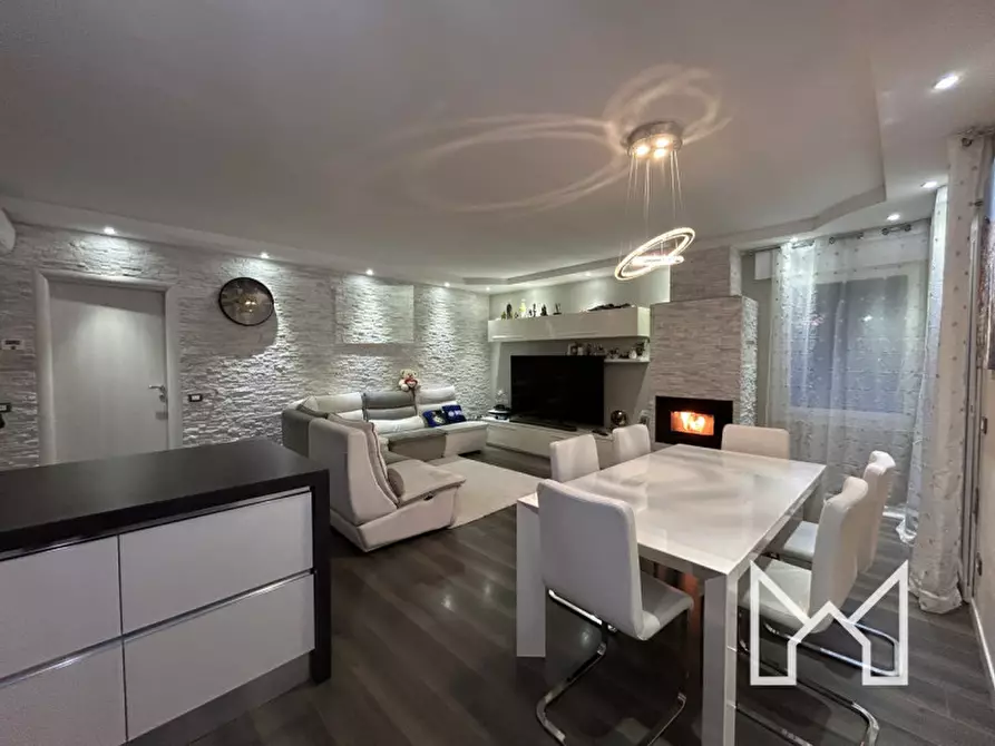 Immagine 2 di Appartamento in vendita  a Bassano Del Grappa