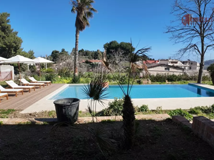 Immagine 1 di Villa in vendita  in Contrada Ciandro snc a Casteldaccia