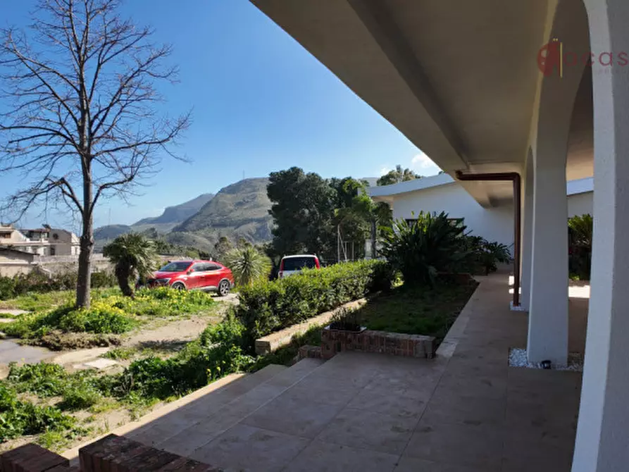 Immagine 54 di Villa in vendita  in Contrada Ciandro snc a Casteldaccia