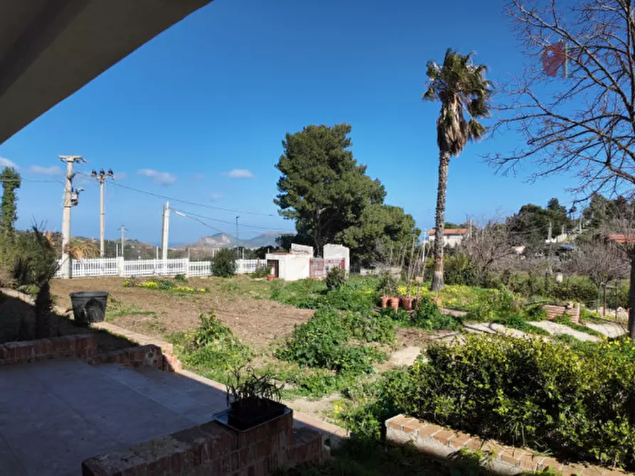 Immagine 55 di Villa in vendita  in Contrada Ciandro snc a Casteldaccia