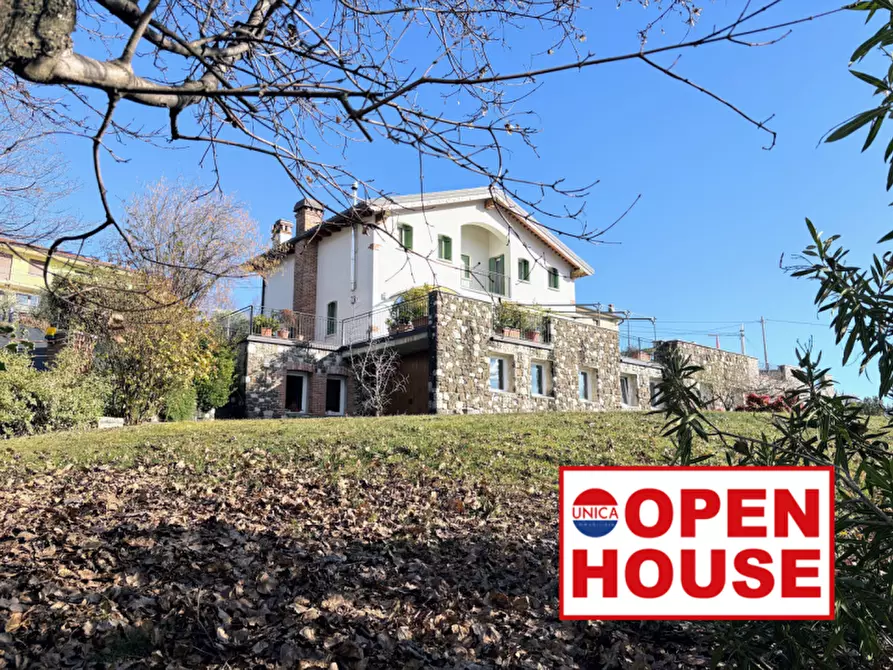 casa indipendente in vendita a Carrè