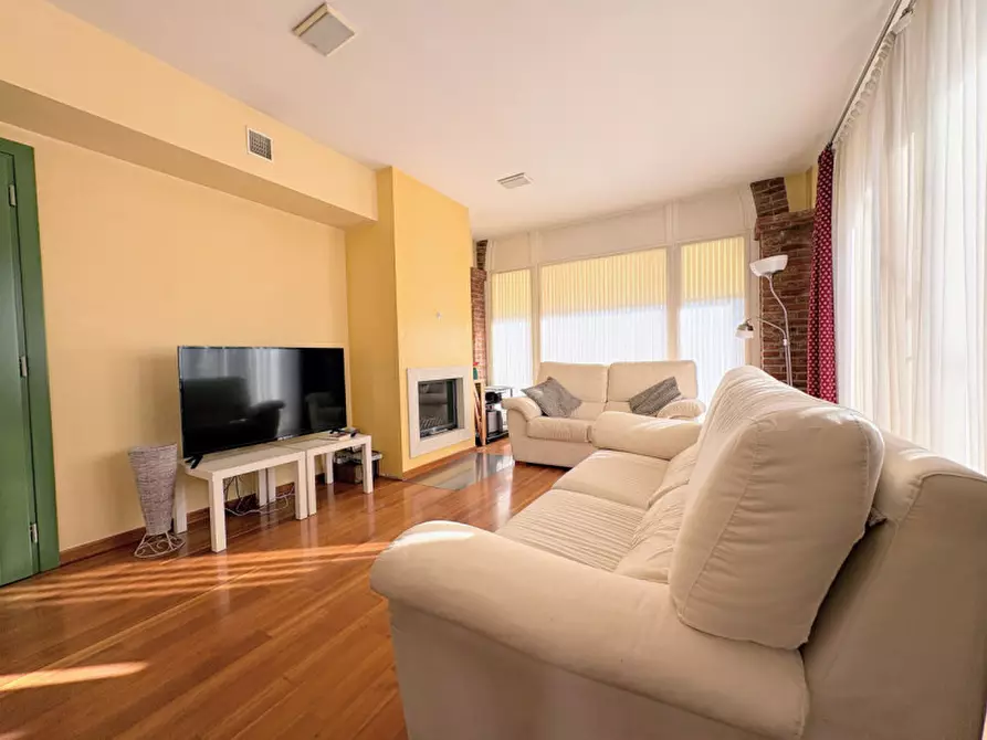 Immagine 22 di Villa in vendita  in via marezzane 6 a Carrè