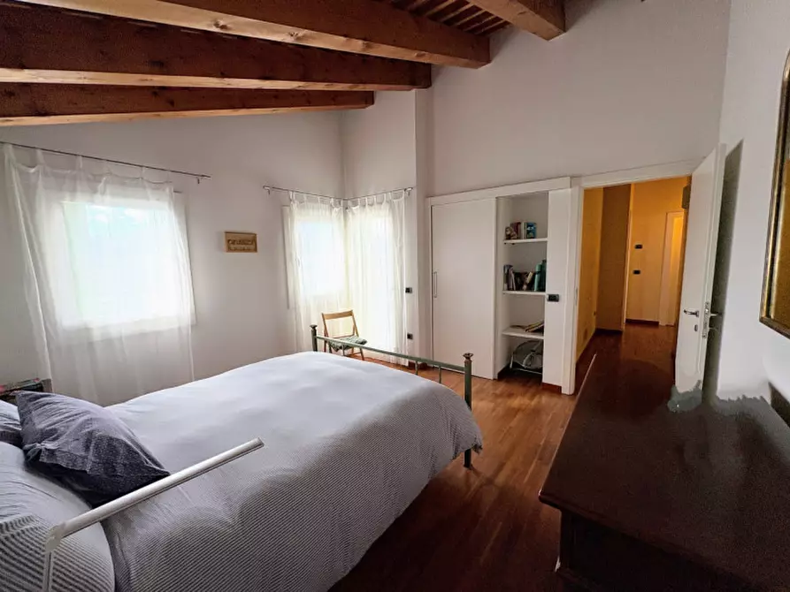 Immagine 31 di Villa in vendita  in via marezzane 6 a Carrè