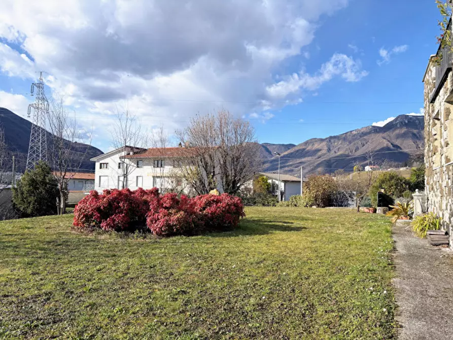 Immagine 50 di Villa in vendita  in via marezzane 6 a Carrè