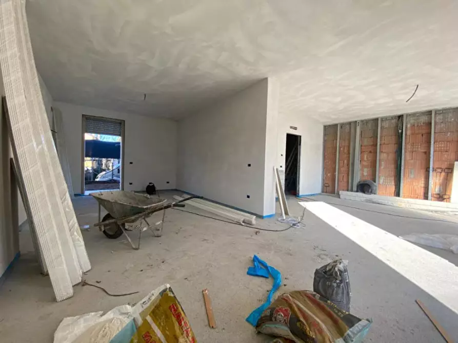 Immagine 7 di Casa bifamiliare in vendita  a Mozzecane