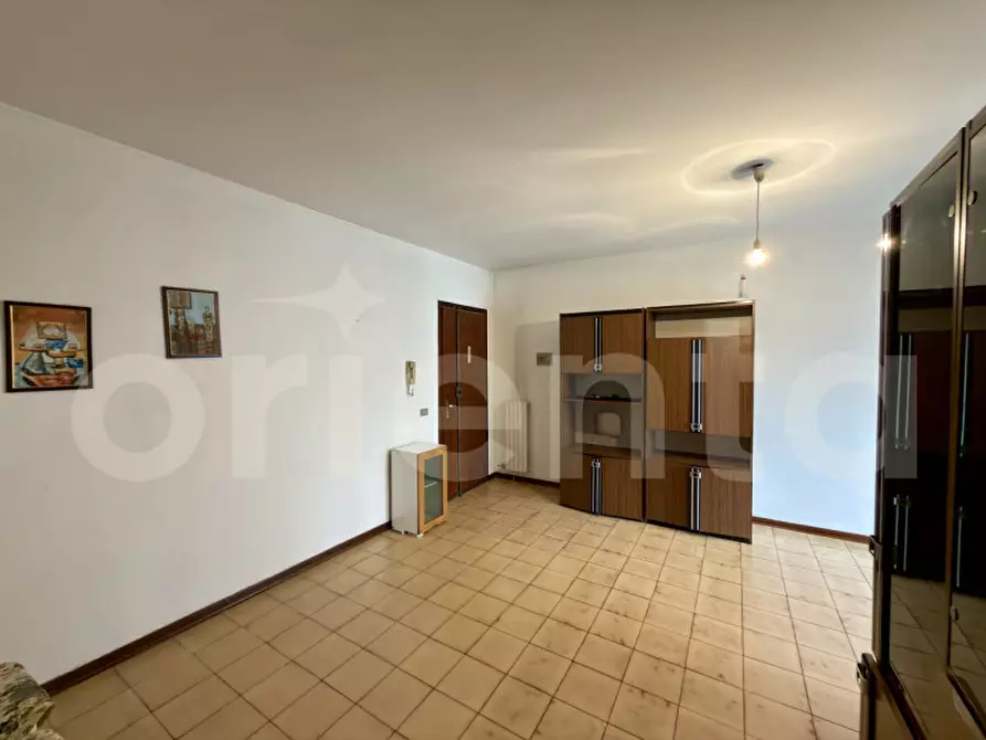 Immagine 3 di Appartamento in vendita  in VIA CIOTTI 87 a Montichiari