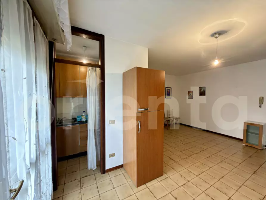 Immagine 5 di Appartamento in vendita  in VIA CIOTTI 87 a Montichiari