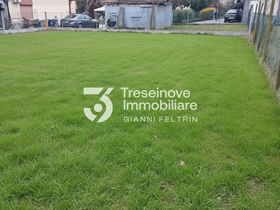 Immagine 6 di Terreno in vendita  in Via Aldo Moro a Paese