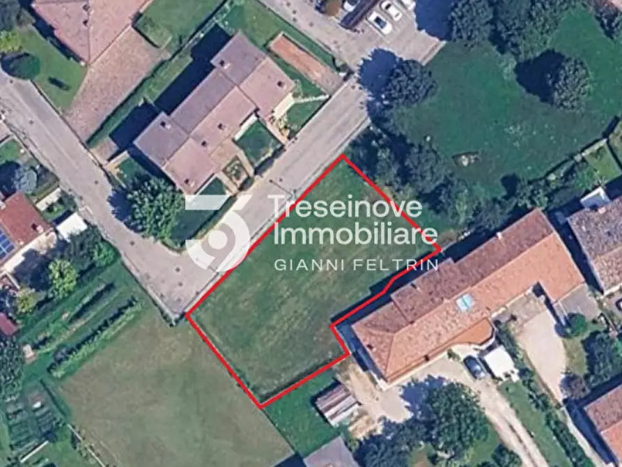 Immagine 7 di Terreno in vendita  in Via Aldo Moro a Paese