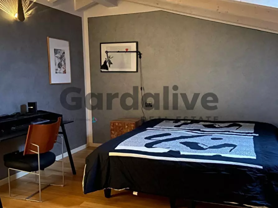 Immagine 18 di Appartamento in vendita  a Lonato del Garda