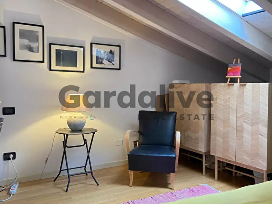 Immagine 19 di Appartamento in vendita  a Lonato del Garda