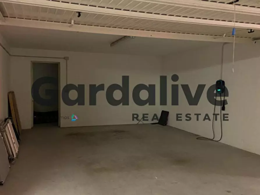 Immagine 23 di Appartamento in vendita  a Lonato del Garda