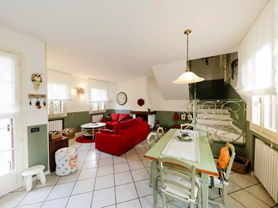 Immagine 1 di Casa indipendente in vendita  in Via Arzere a Solesino