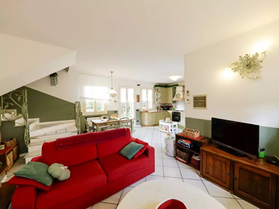 Immagine 3 di Casa indipendente in vendita  in Via Arzere a Solesino