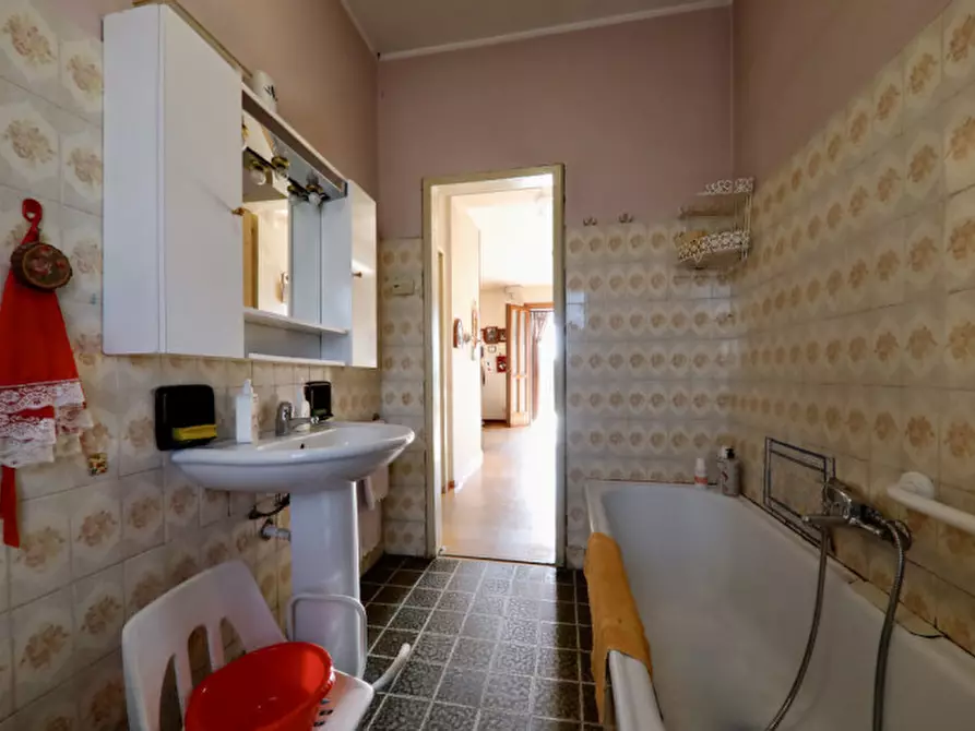 Immagine 10 di Casa indipendente in vendita  in Via Finale a Villa Estense