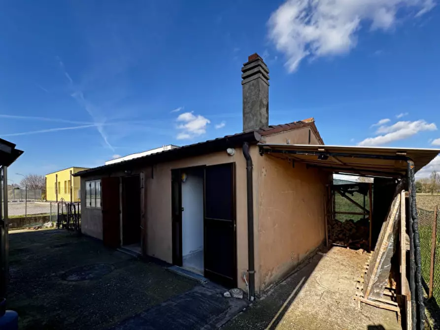 Immagine 22 di Casa indipendente in vendita  in Via Finale a Villa Estense