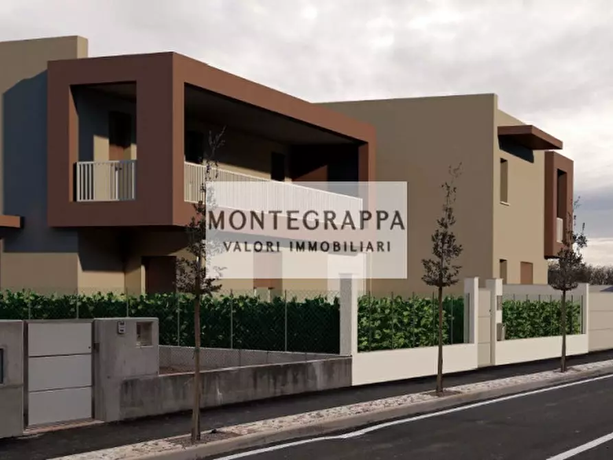 Immagine 3 di Casa quadrifamiliare in vendita  in Via Adige a Loria