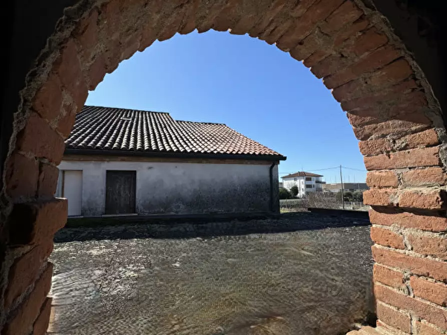 Immagine 24 di Casa bifamiliare in vendita  in Via Maggiore a Ospedaletto Euganeo